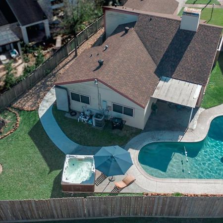 1976Houstongem Luminous Pvtpool & Hottub Dt20Mins For Lrg Families 6Beds 2Bath Villa Exterior photo